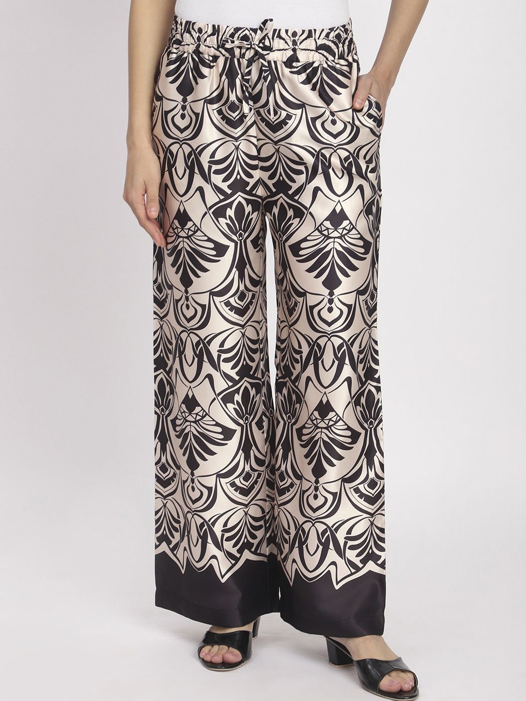 

R&B Women Ethnic Motifs Printed Parallel Slip On Trousers, White