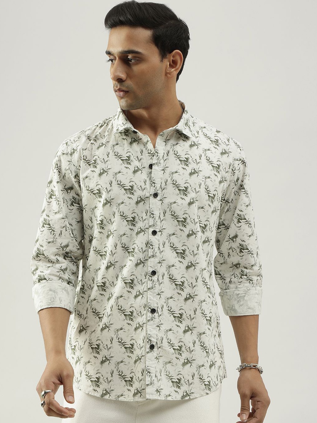 

Code 61 Men Standard Slim Fit Opaque Printed Casual Shirt, Cream