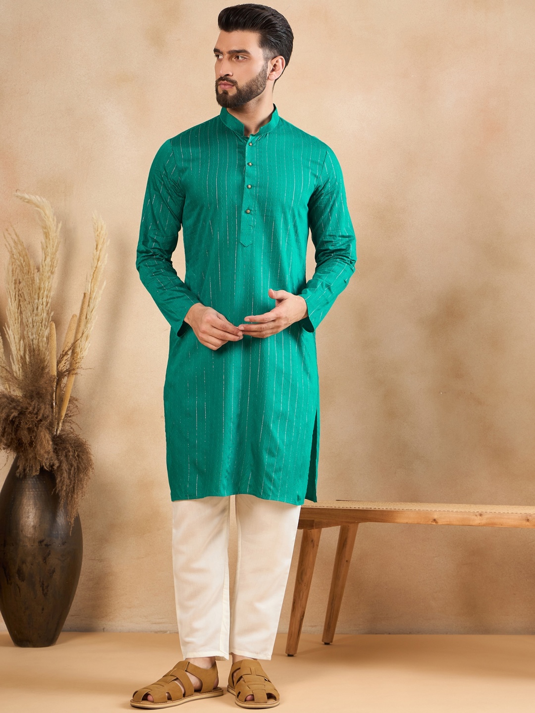 

SWAGG INDIA Geometric Woven Design Mandarin Collar Straight Kurta, Teal