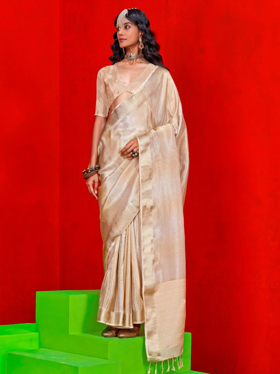 

BLENDIFY Woven Design Banarasi Saree, Cream