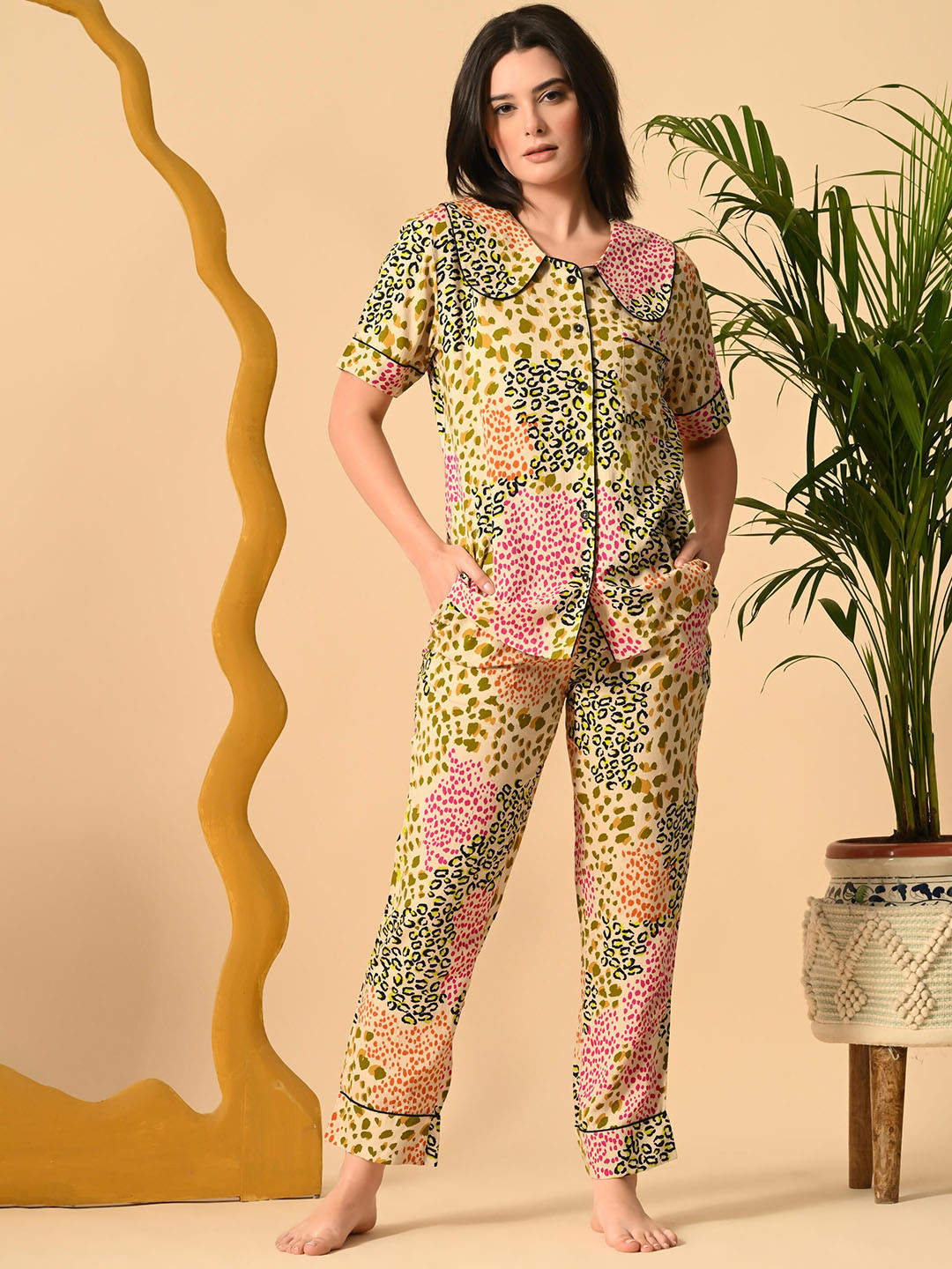 

Unifringe Women Printed Night suit, Yellow