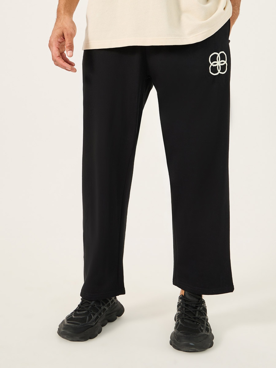 

Styli Men Relaxed Fit Open Hem Jogger With Embroidered Logo, Black