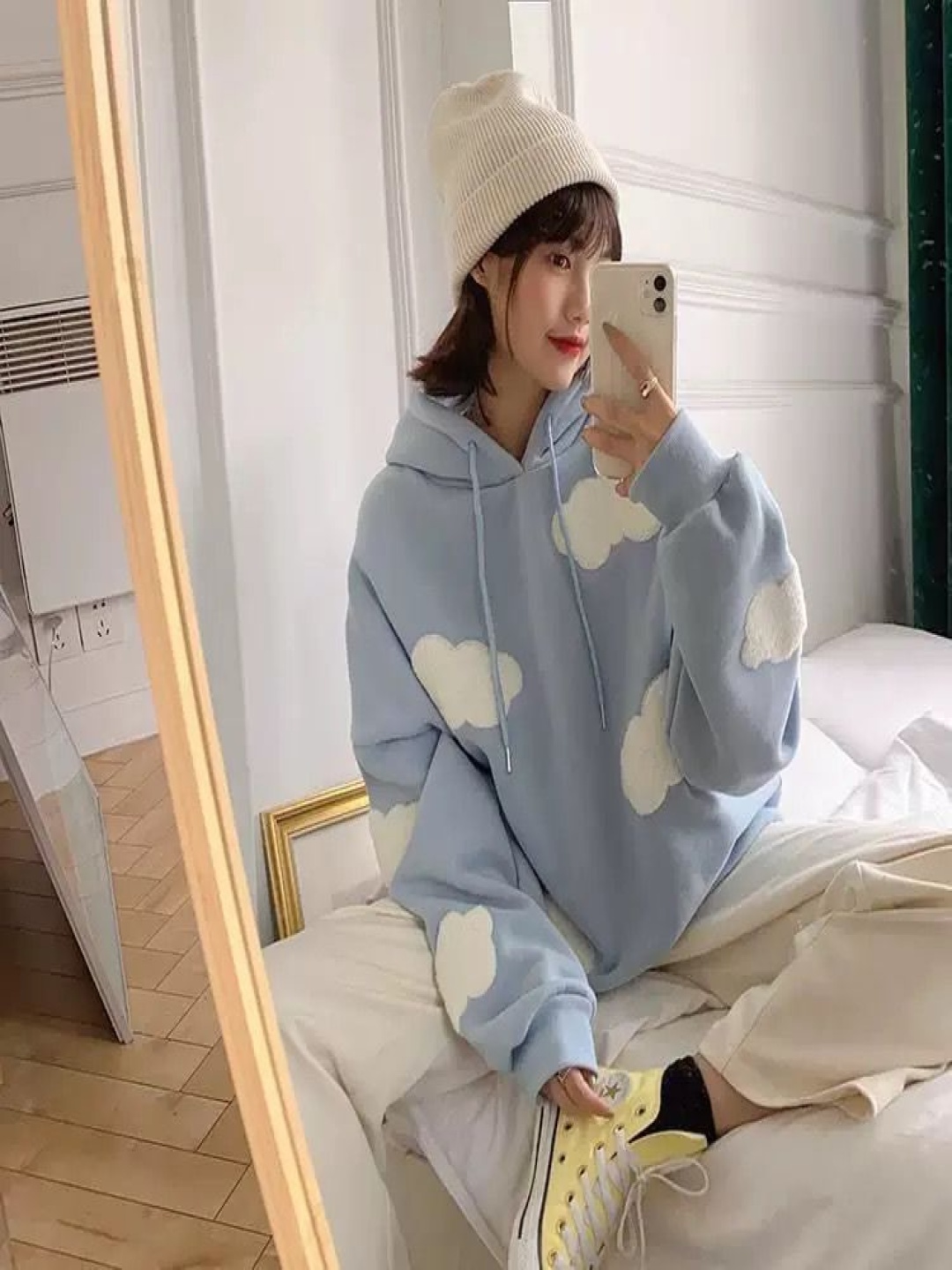 

MADE FOR HER LABEL Women Blue Cloud Printed Sweatshirt