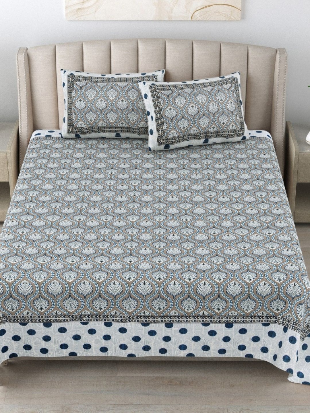 

JAIPUR FABRIC White & Blue Floral 180 TC King Bedsheet with 2 Pillow Covers