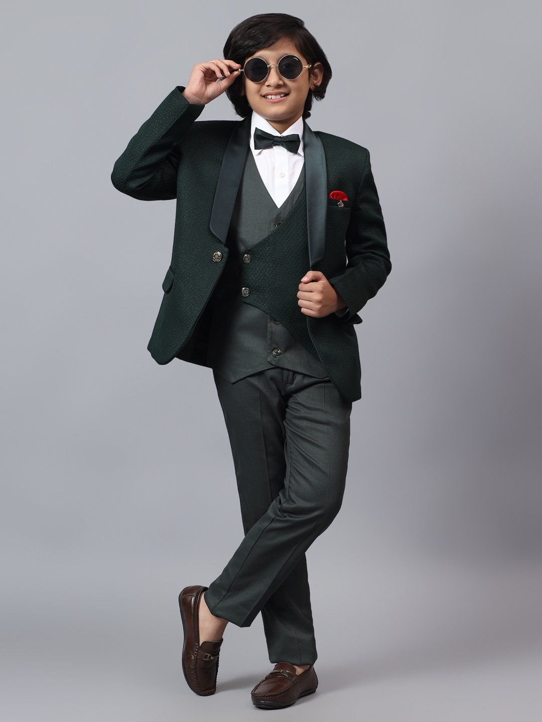

BAESD Boys 5- Piece Party Wear Tuxedo Suit, Green