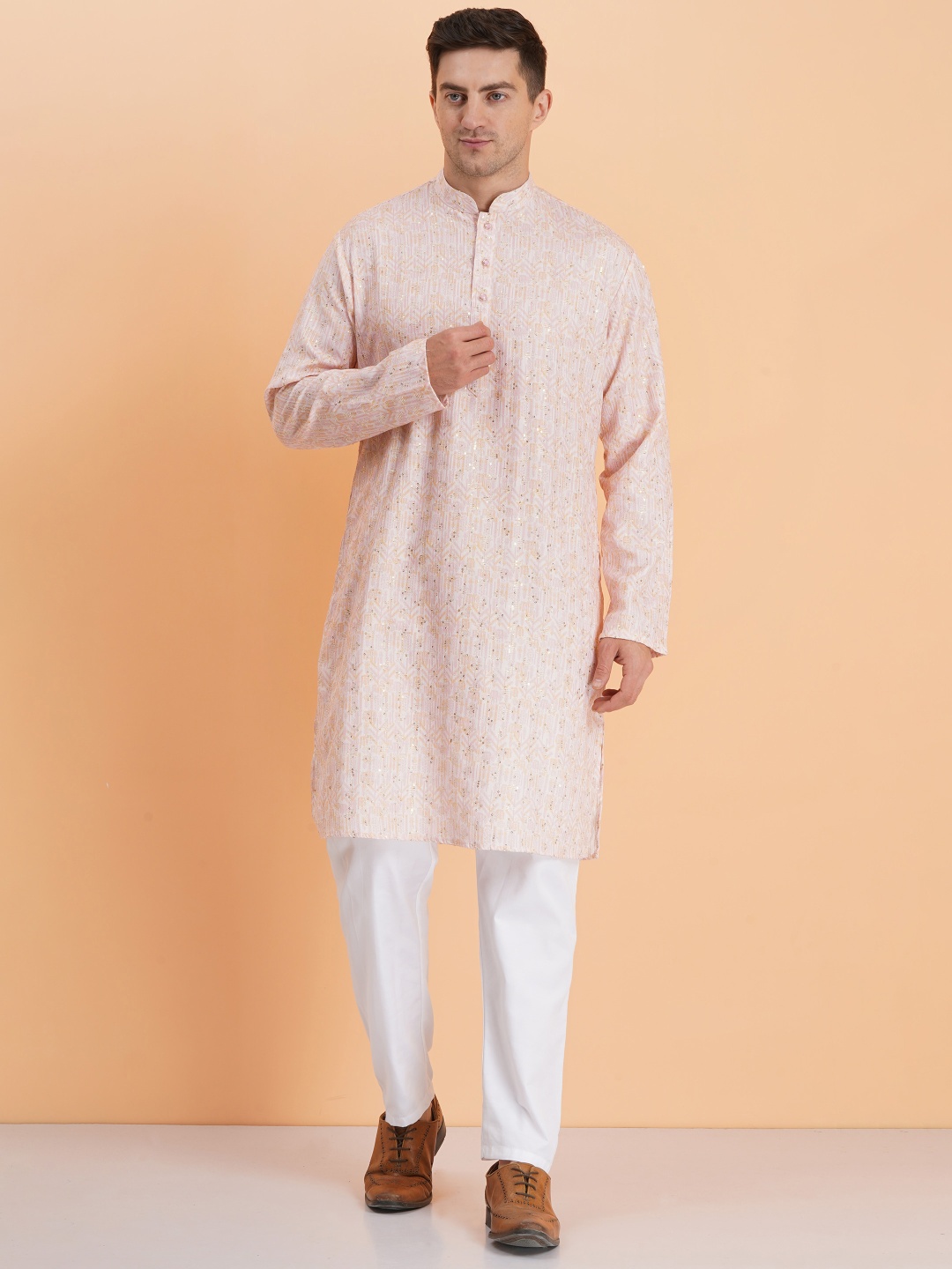 

SG LEMAN Men Printed Regular Kurta with Pyjamas, Peach