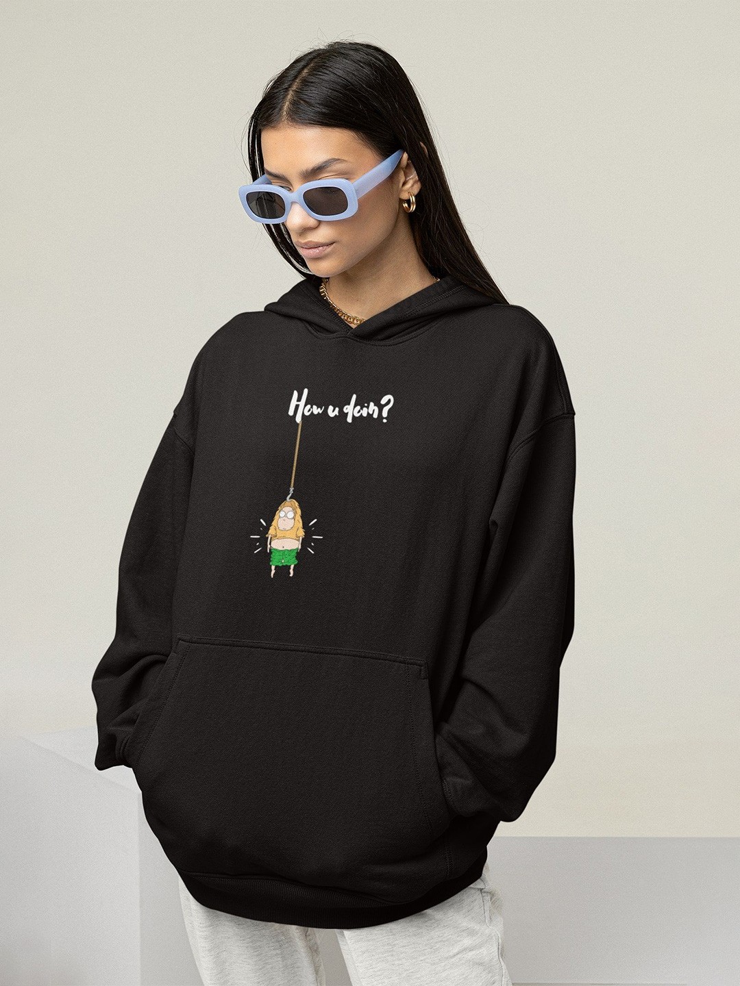 

TheBTclub Men Printed Hooded Sweatshirt, Black