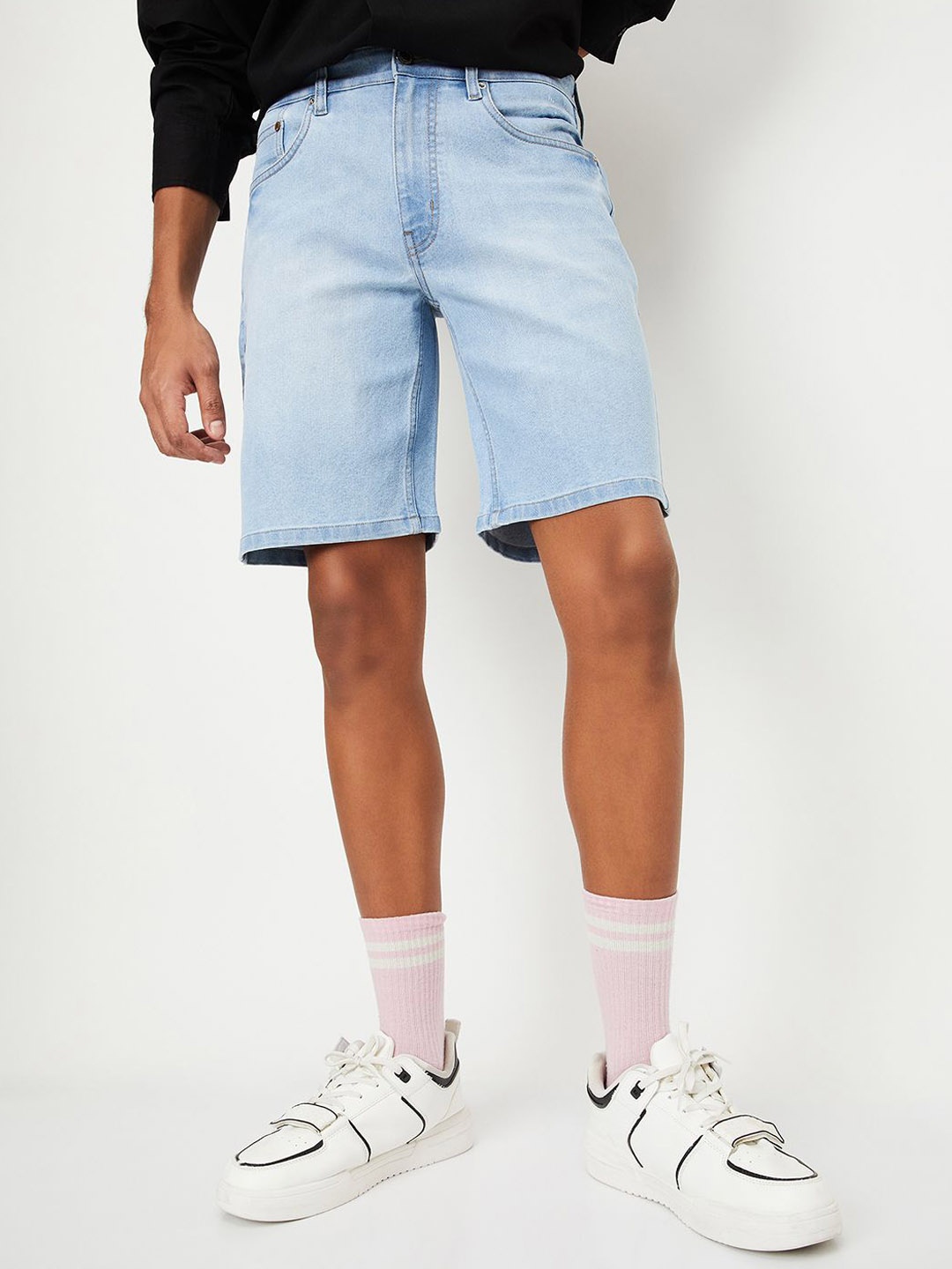 

max Men Denim Shorts, Blue