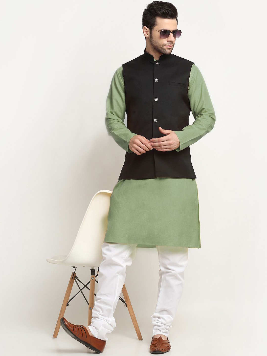

KRAFT INDIA Mandarin Collar Straight Kurta With Churidar And Nehru Jacket, Green