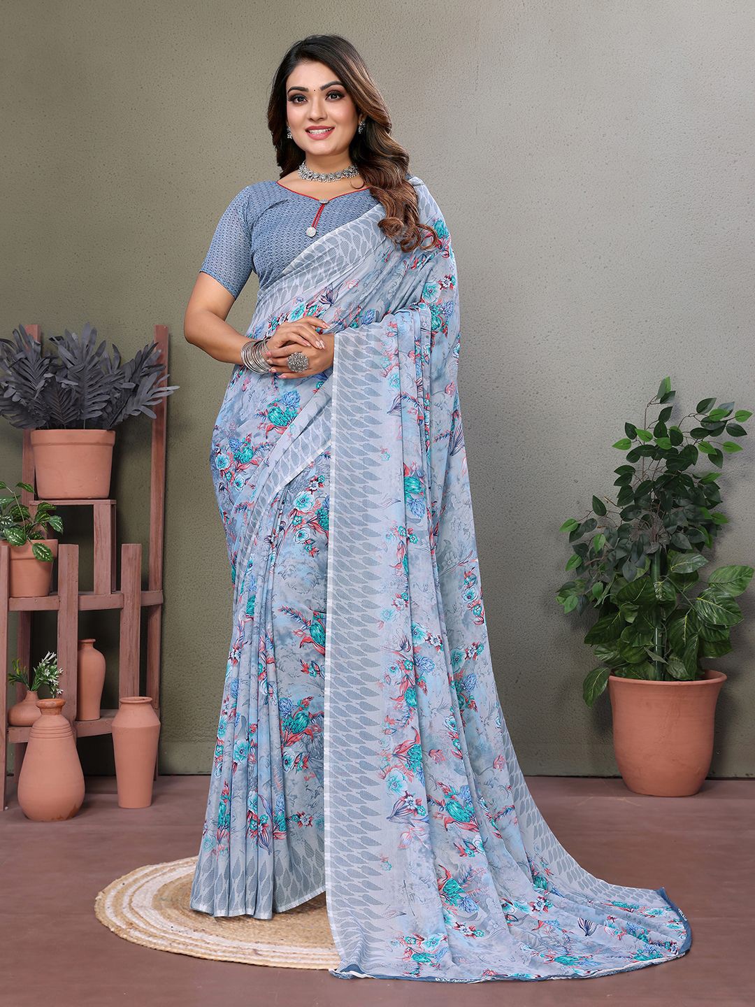 

Moda Rapido Floral Printed Saree, Grey