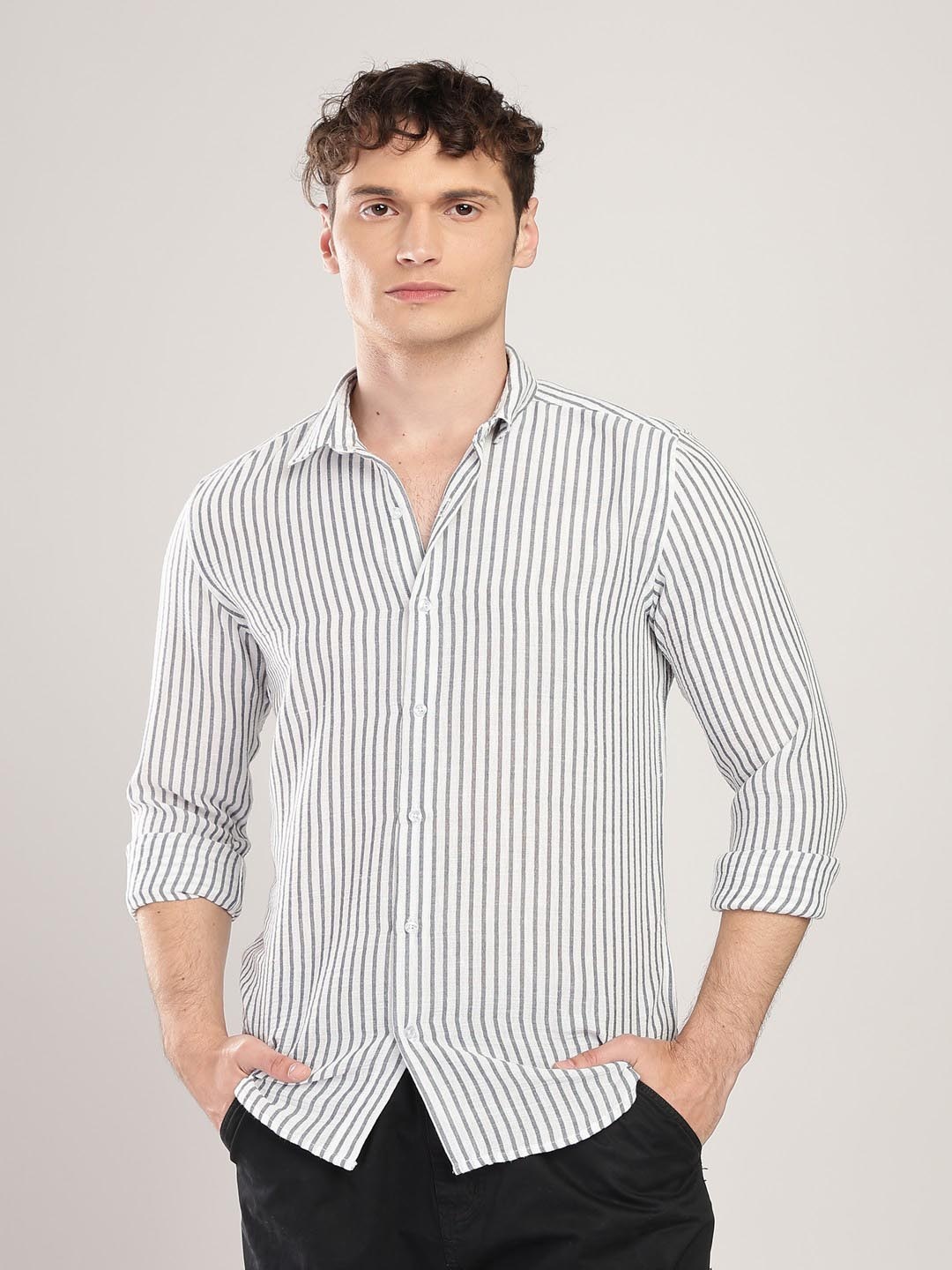 

NEVER NEUD Men Comfort Fit Spread Collar Vertical Striped Casual Shirt, Charcoal