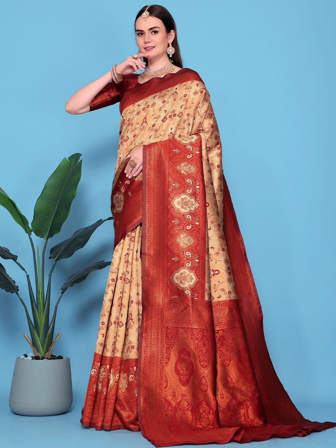 

ANJAVI FASHION Woven Design Zari Pure Silk Kanjeevaram Saree, Brown