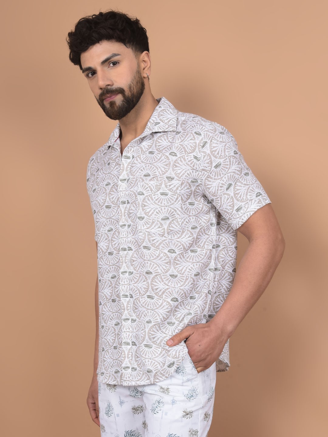 

Crimsoune Club Men Premium Slim Fit Spread Collar Abstract Printed Cotton Casual Shirt, White