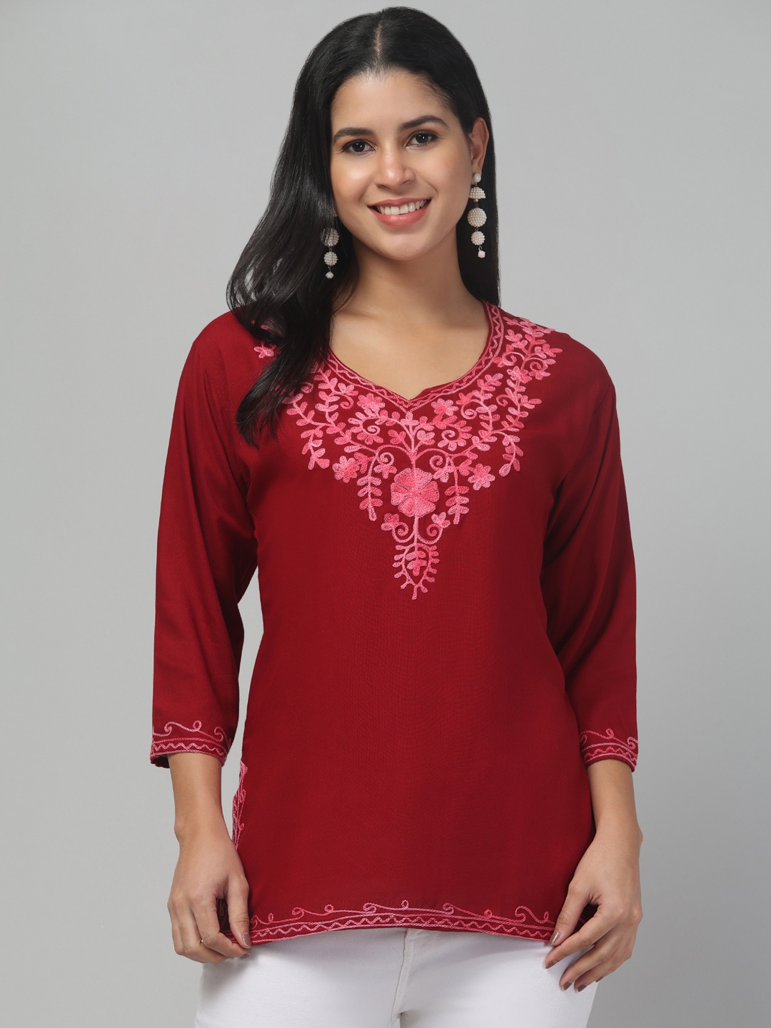 

Trend Level Women Floral Embroidered Kurti, Maroon