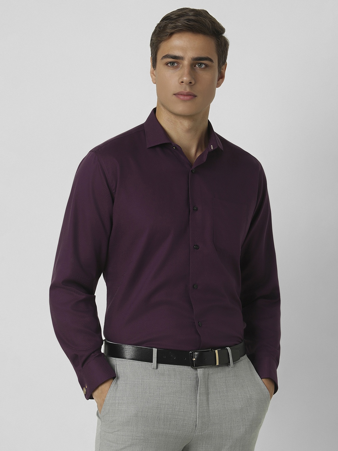 

Van Heusen Men Spread Collar Textured Cotton Formal Shirt, Burgundy