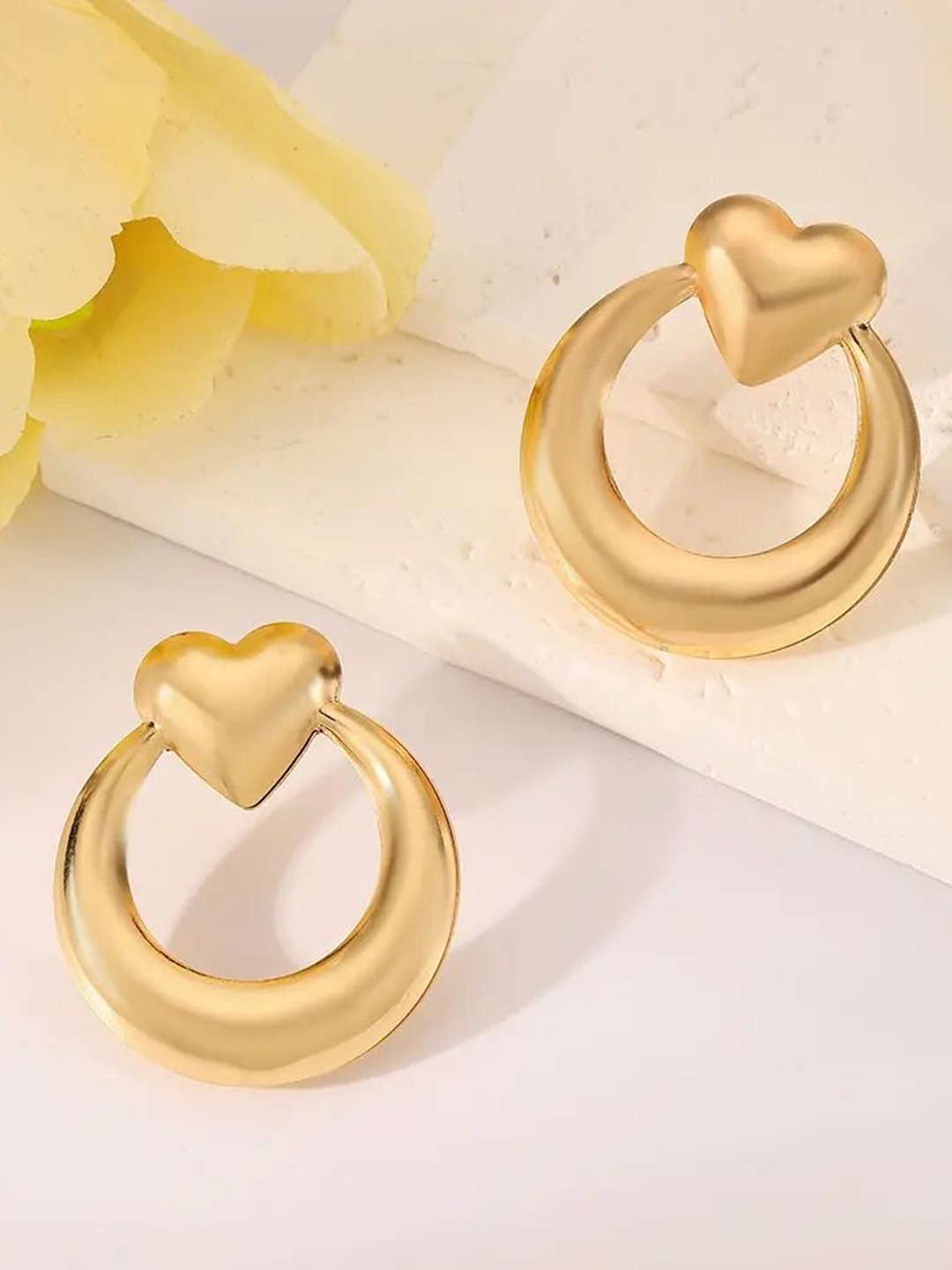 

MEENAZ Stainless Steel Gold-Plated Anti Tarnish Heart Shaped Drop Earrings