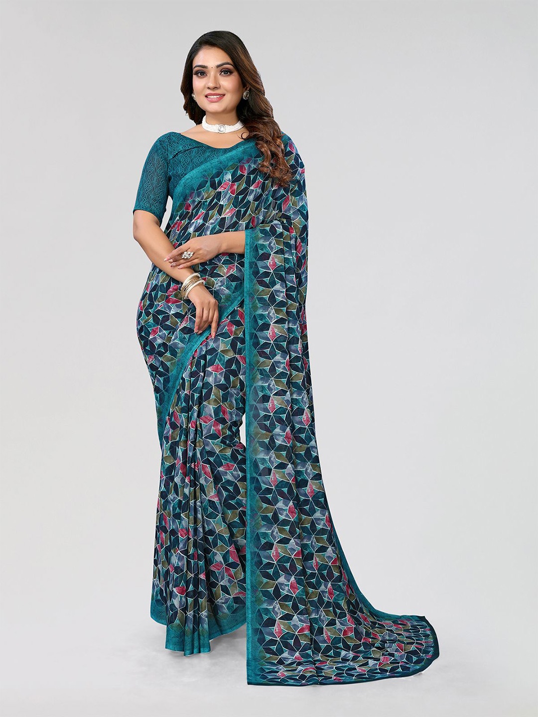 

Moda Rapido Floral Printed Saree, Blue