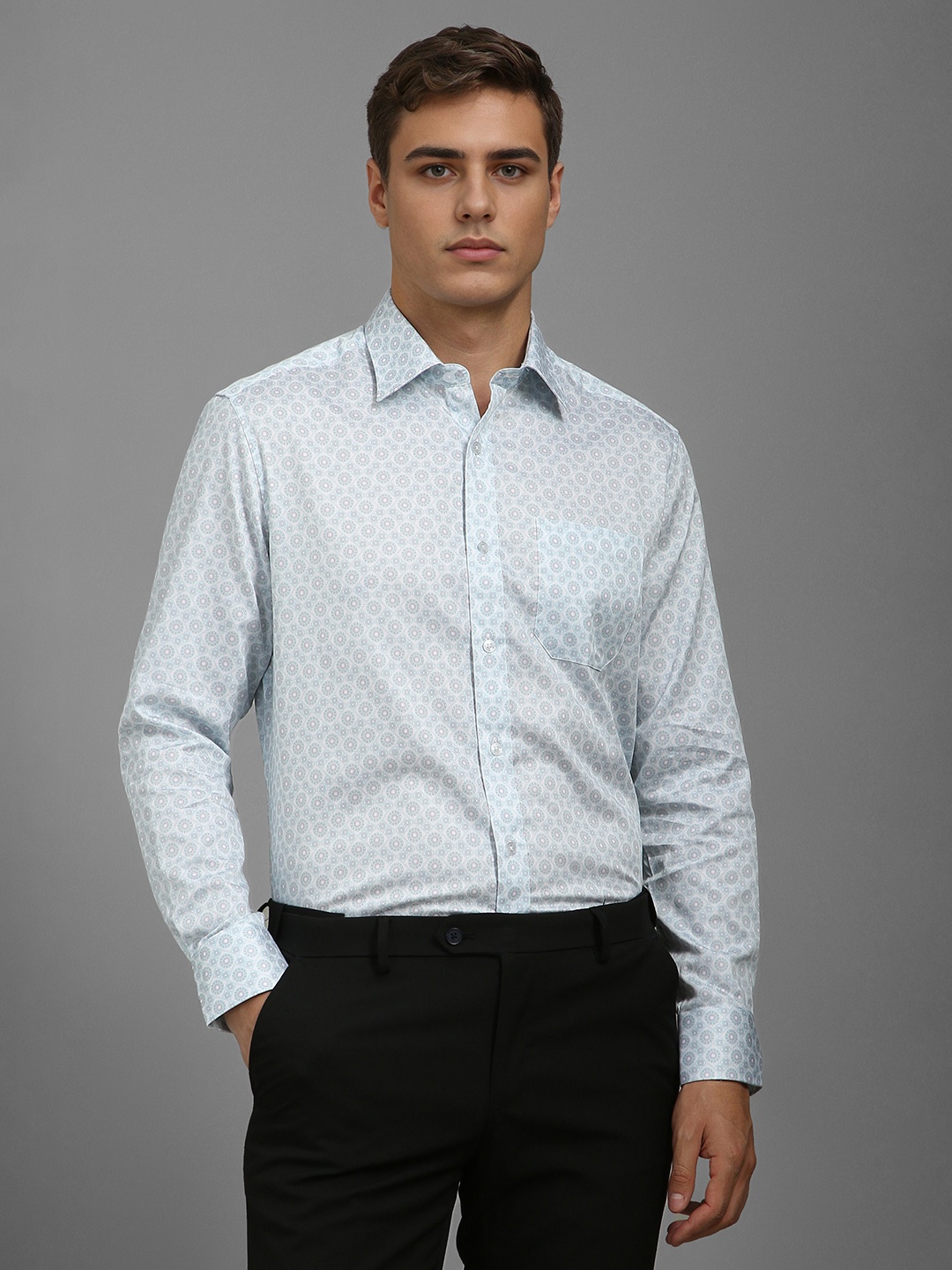 

Louis Philippe Men Classic Fit Spread Collar Floral Printed Cotton Formal Shirt, White