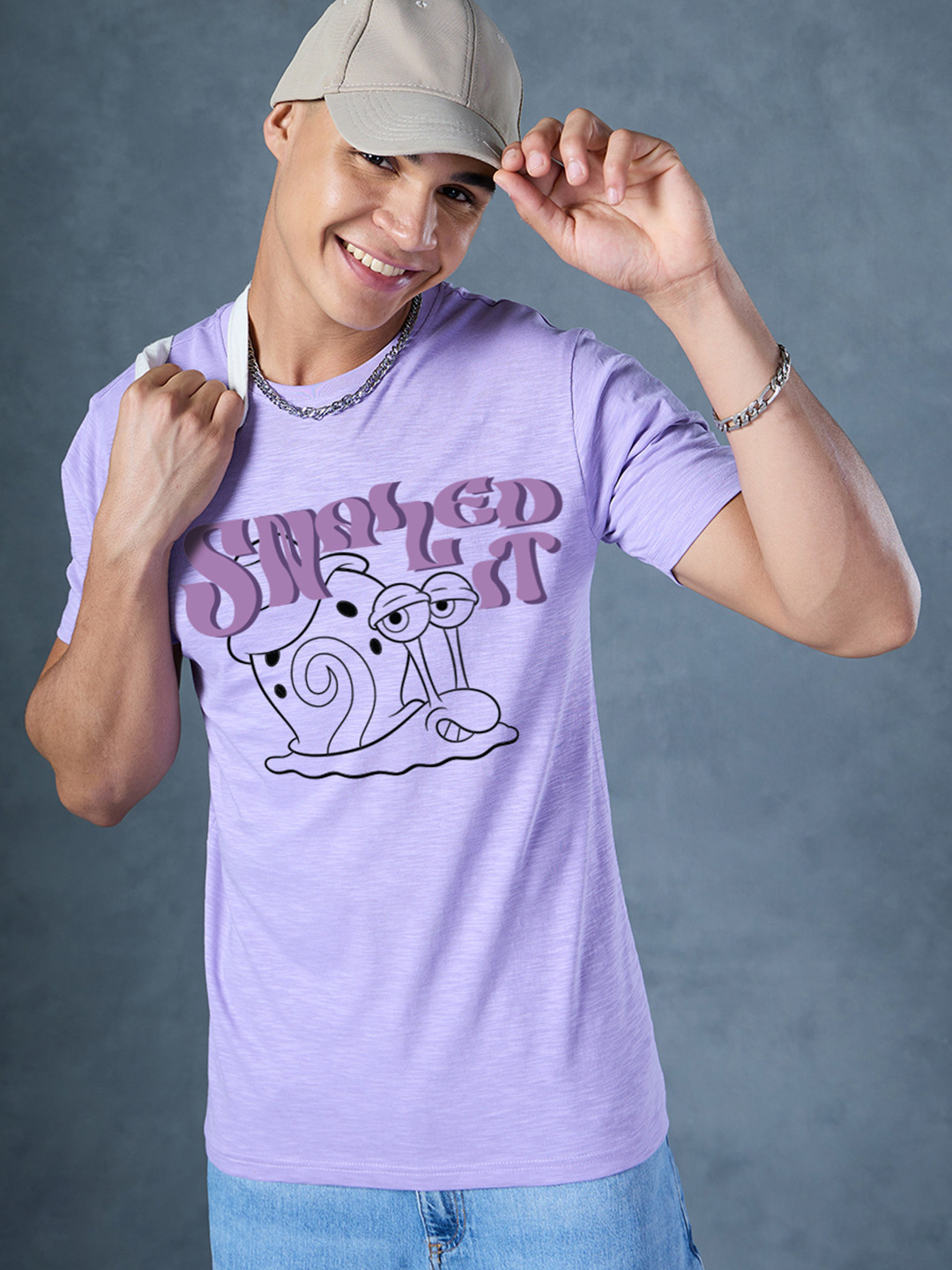 

Bewakoof AIR Men Air 1.0 Typography Printed Round Neck Cotton T-shirt, Lavender