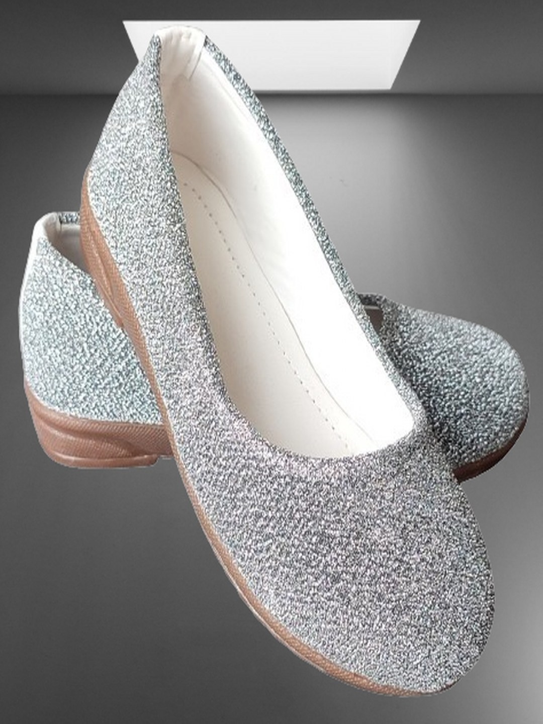 

NEW LATEST Girls Embellished Ballerinas Flats, Silver