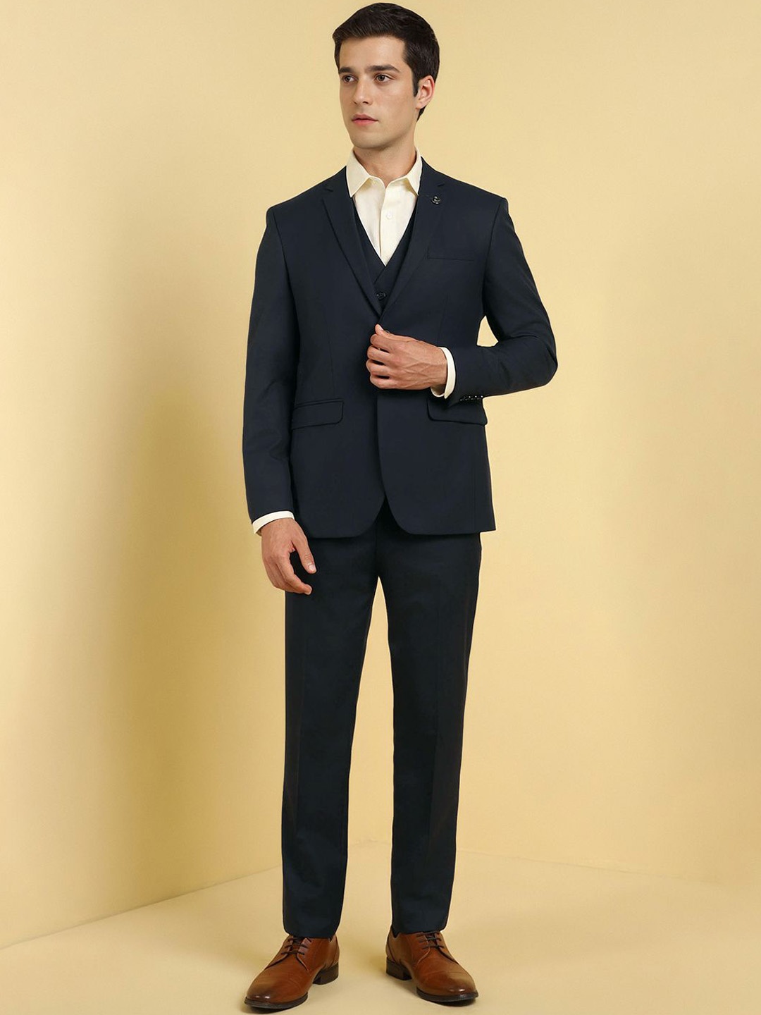 

Allen Solly Men Slim Fit Single-Breasted Three Piece Formal Suit, Navy blue