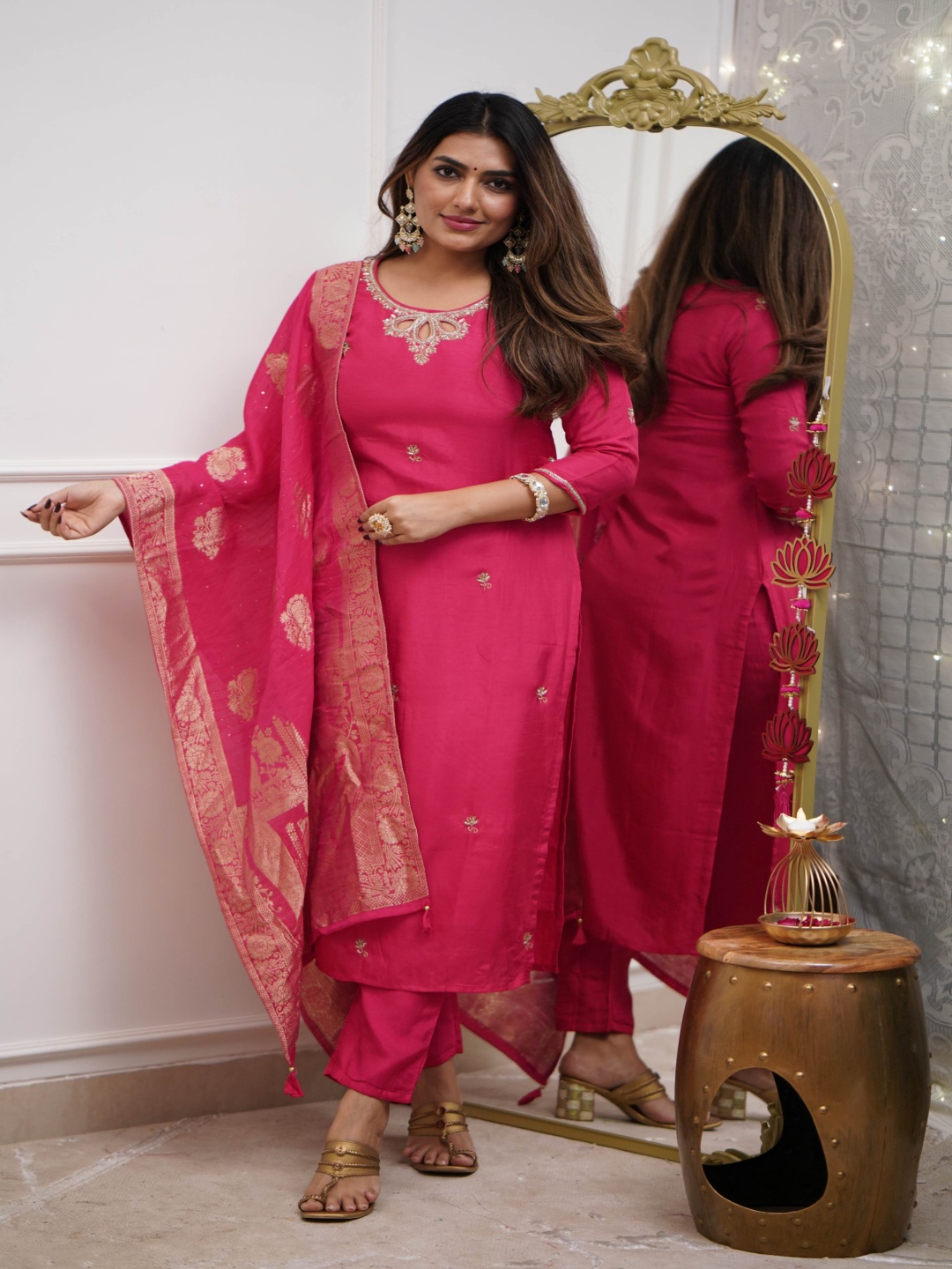 

KALINI Floral Beads And Stones Embellished Keyhole-Neck Kurta With Trouser & Dupatta, Pink