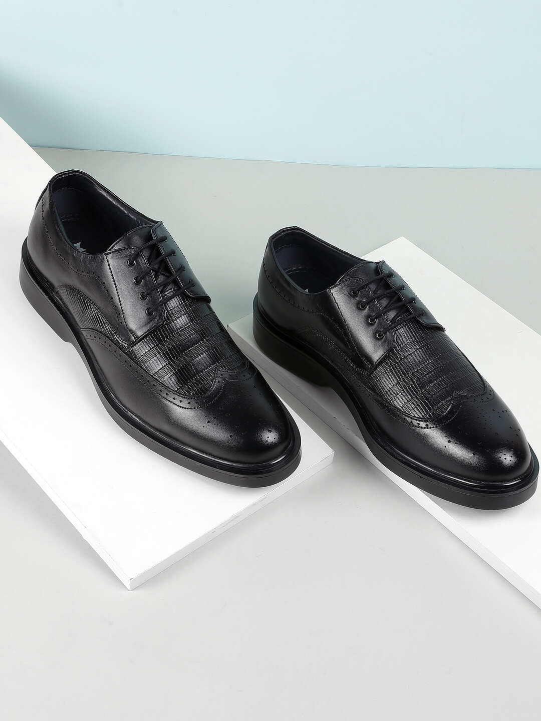 

Mochi Men Leather Formal Brogues, Black