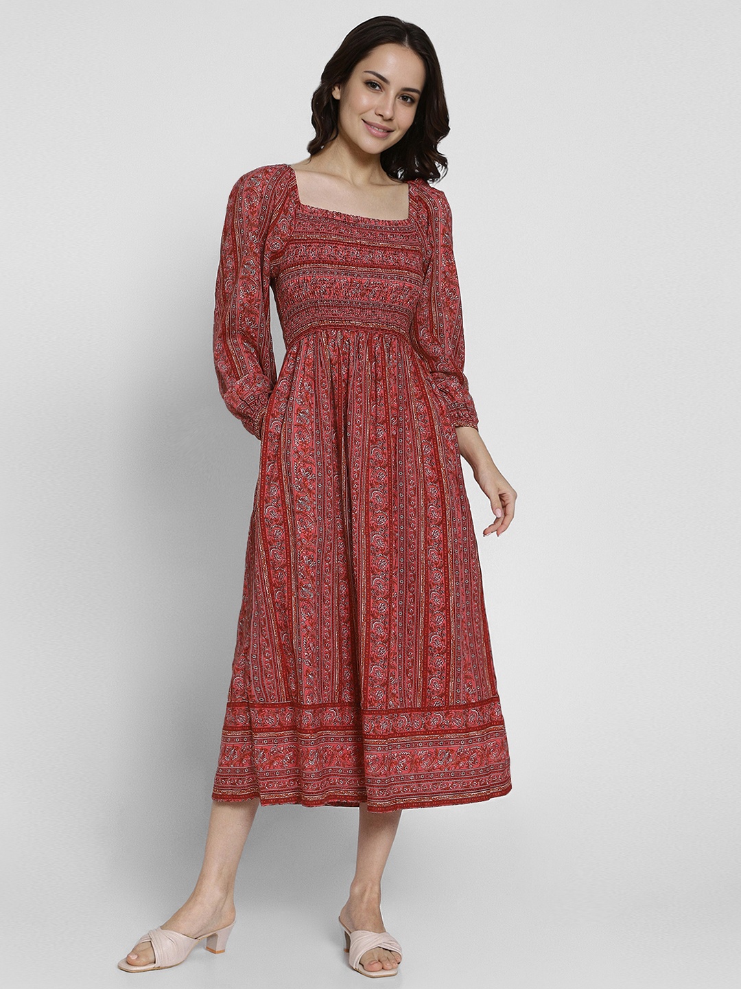 

AMERICAN EAGLE OUTFITTERS Women Floral Printed Pure Cotton Fit-Flare Midi Dress, Red