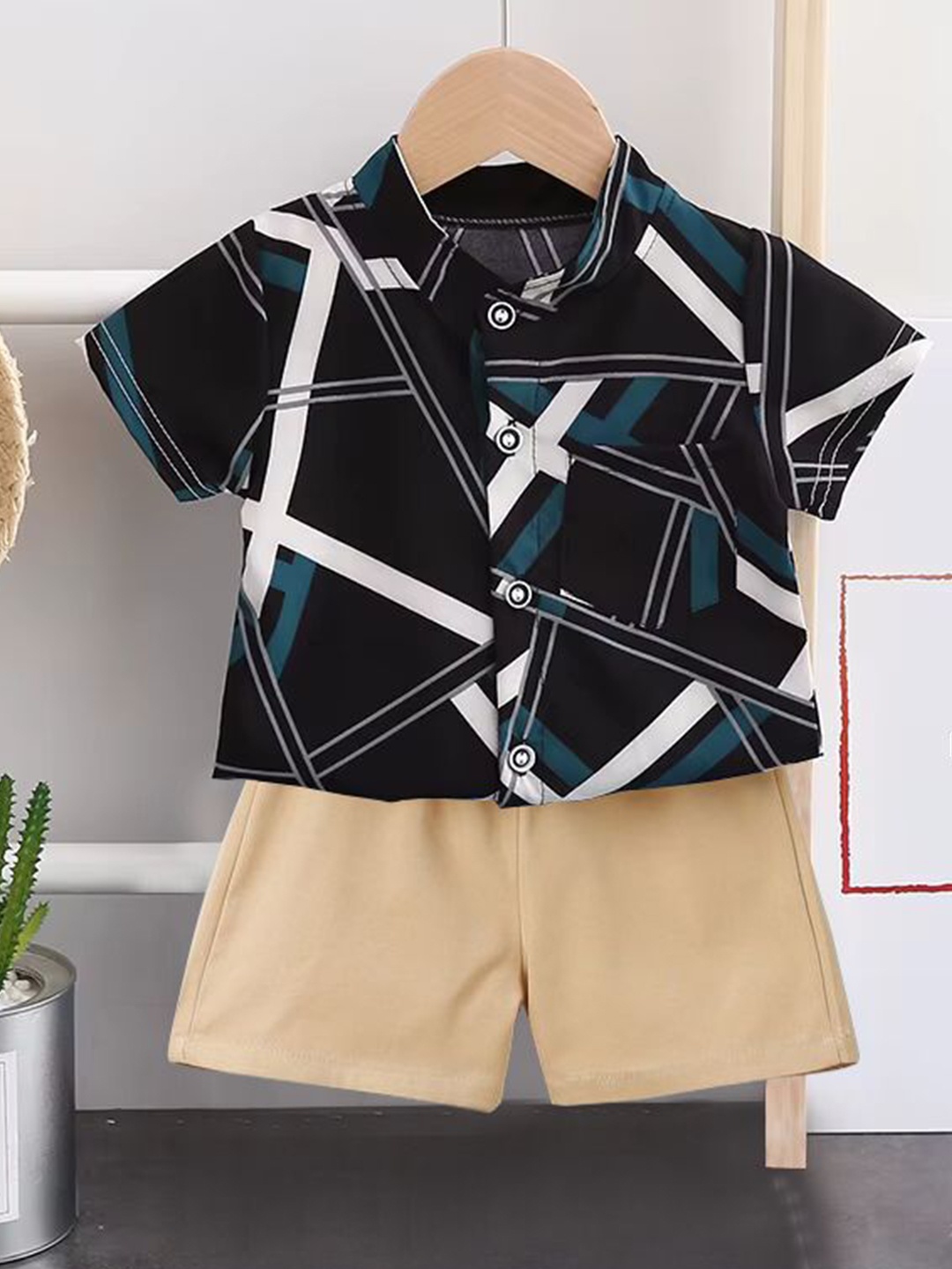 

DANGAR Kids Printed Mandarin Collar Shirt With Shorts, Black