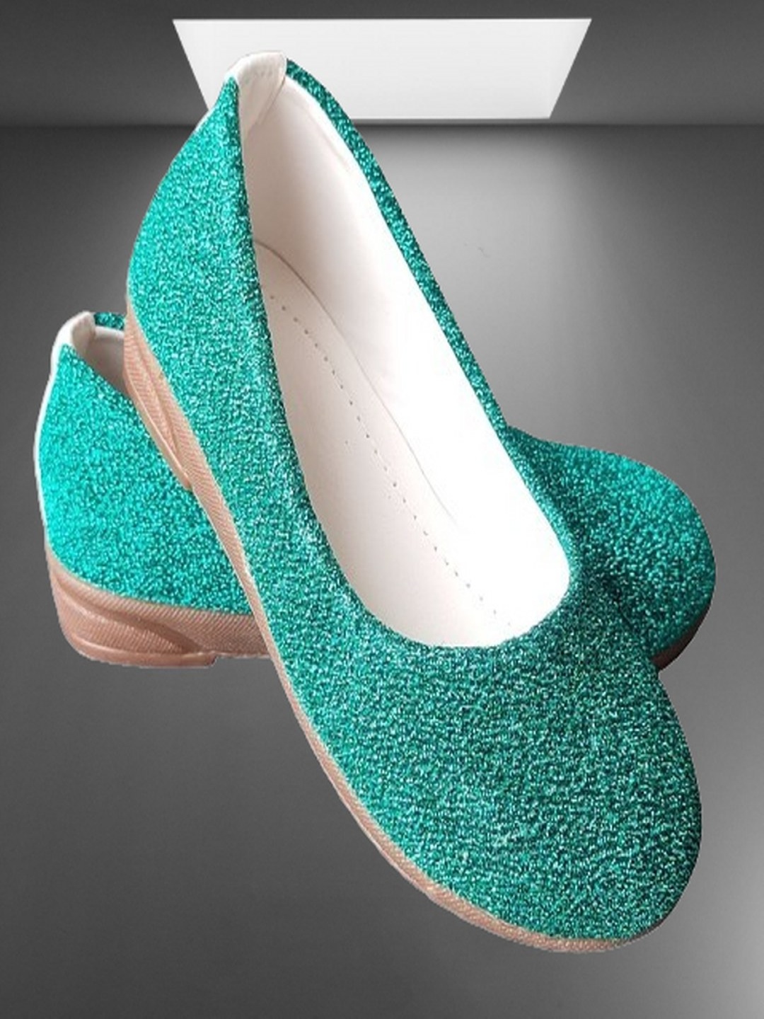 

NEW LATEST Girls Embellished Ballerinas Slip-On Flats, Green
