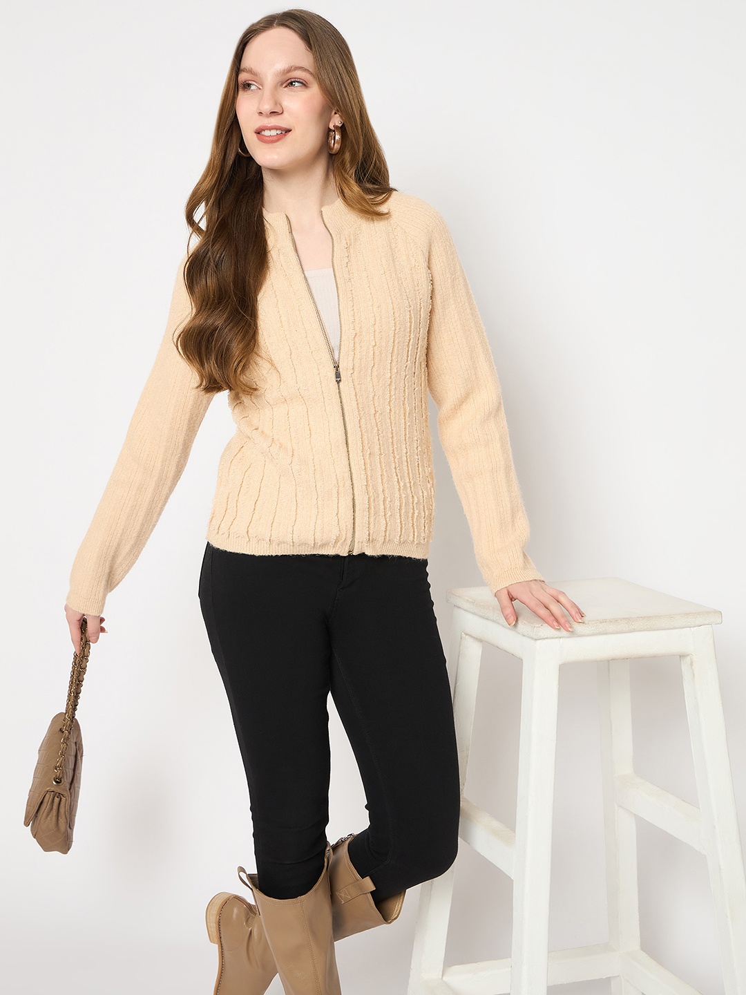 

Madame Women Mock Collar Striped Pullover, Beige