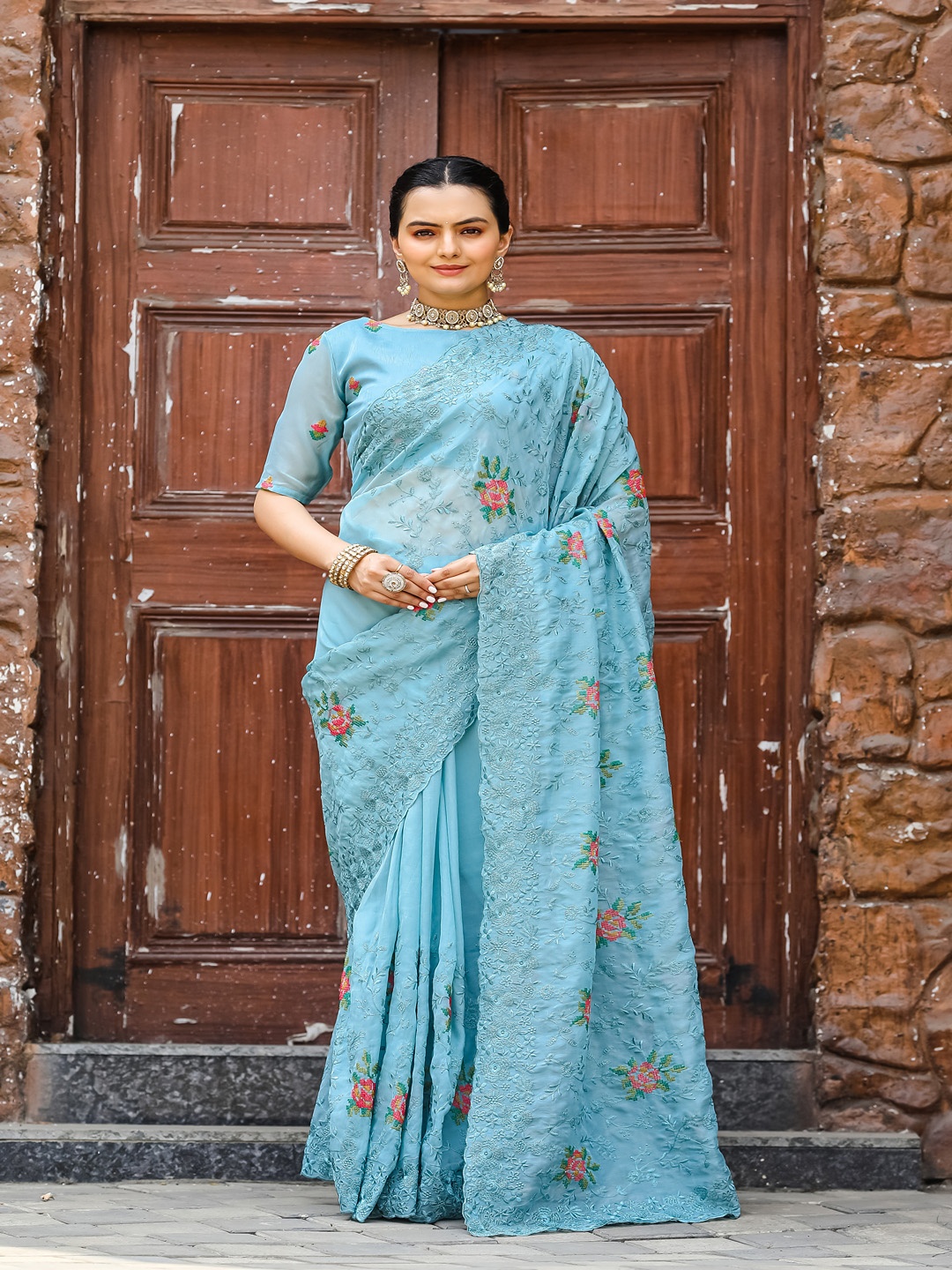 

TORONFRAS Ethnic Motifs Embroidered Art Silk Kanjeevaram Saree, Blue