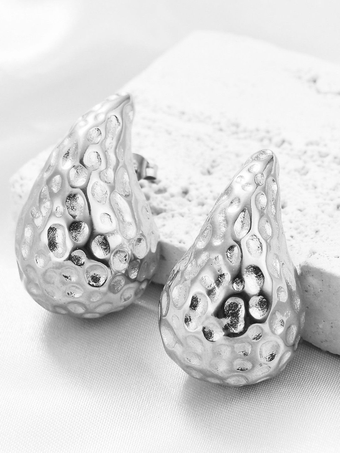 

Just Lil Things Contemporary Shaped Studs, Silver