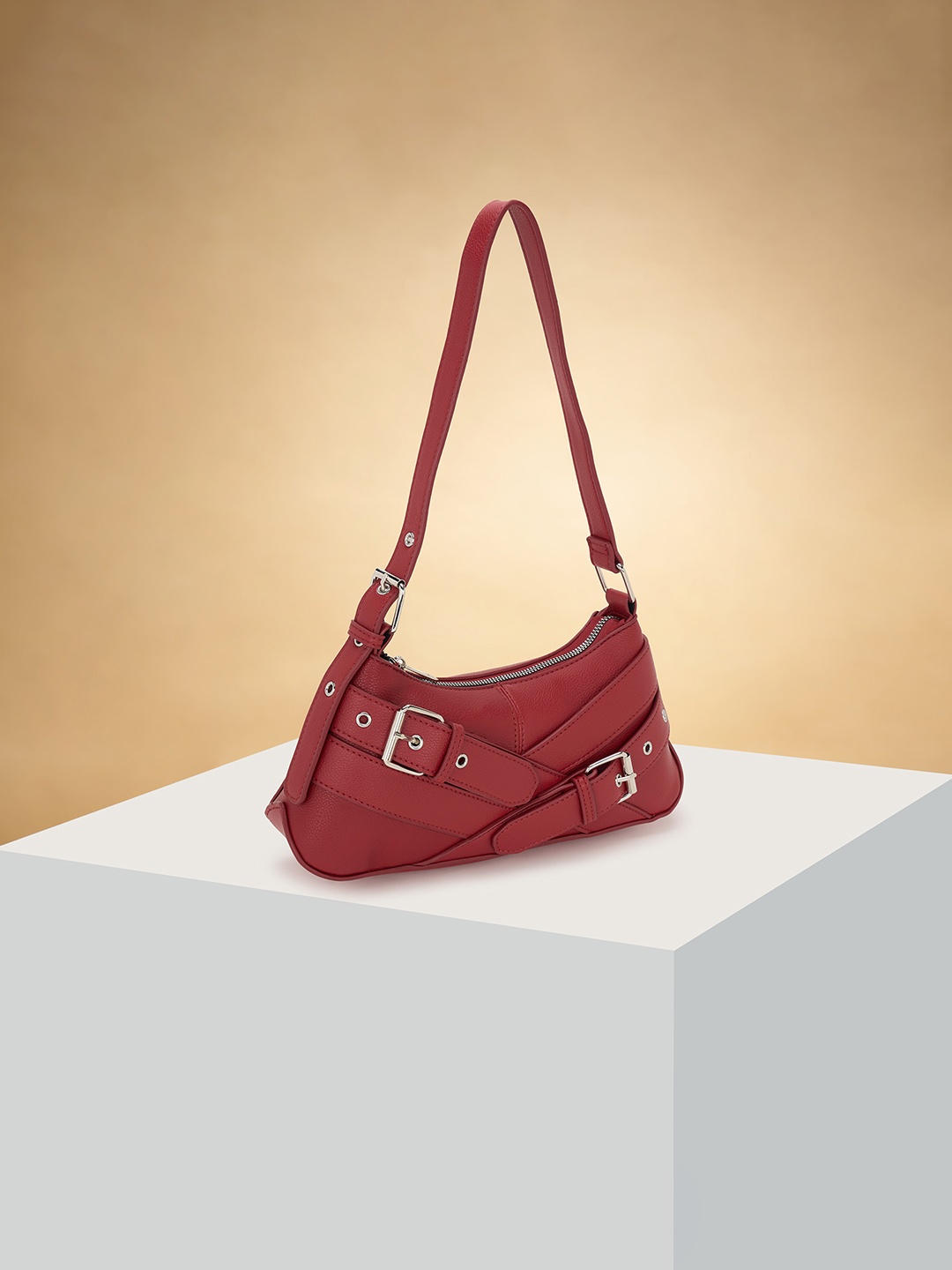 

Forever Glam by Pantaloons Women Solid Structured Shoulder Bag, Red