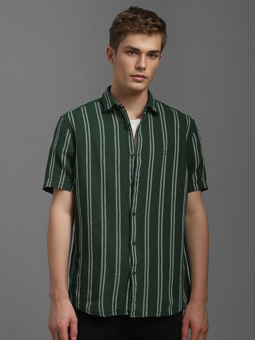

Louis Philippe Jeans Men Spread Collar Vertical Striped Cotton Casual Shirt, Green