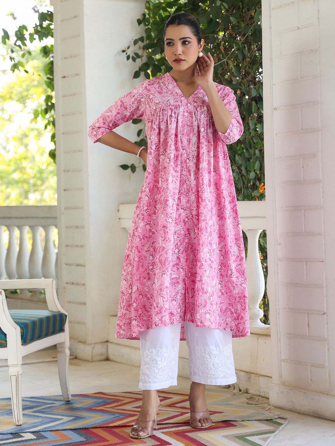 

Janasya Women Pink Pure Cotton Floral Printed Empire Kurta