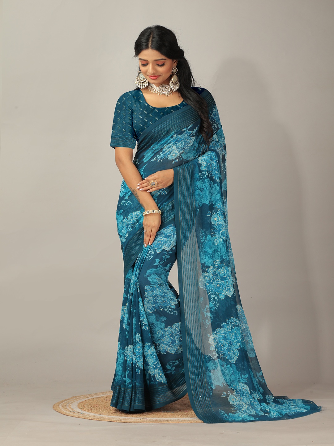 

A.V.M. SILK MILLS Floral Printed Pure Georgette Saree, Turquoise blue