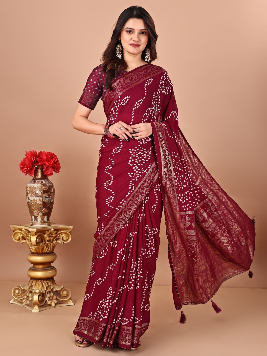 

Mitera Bandhani Printed Bandhani Saree, Maroon