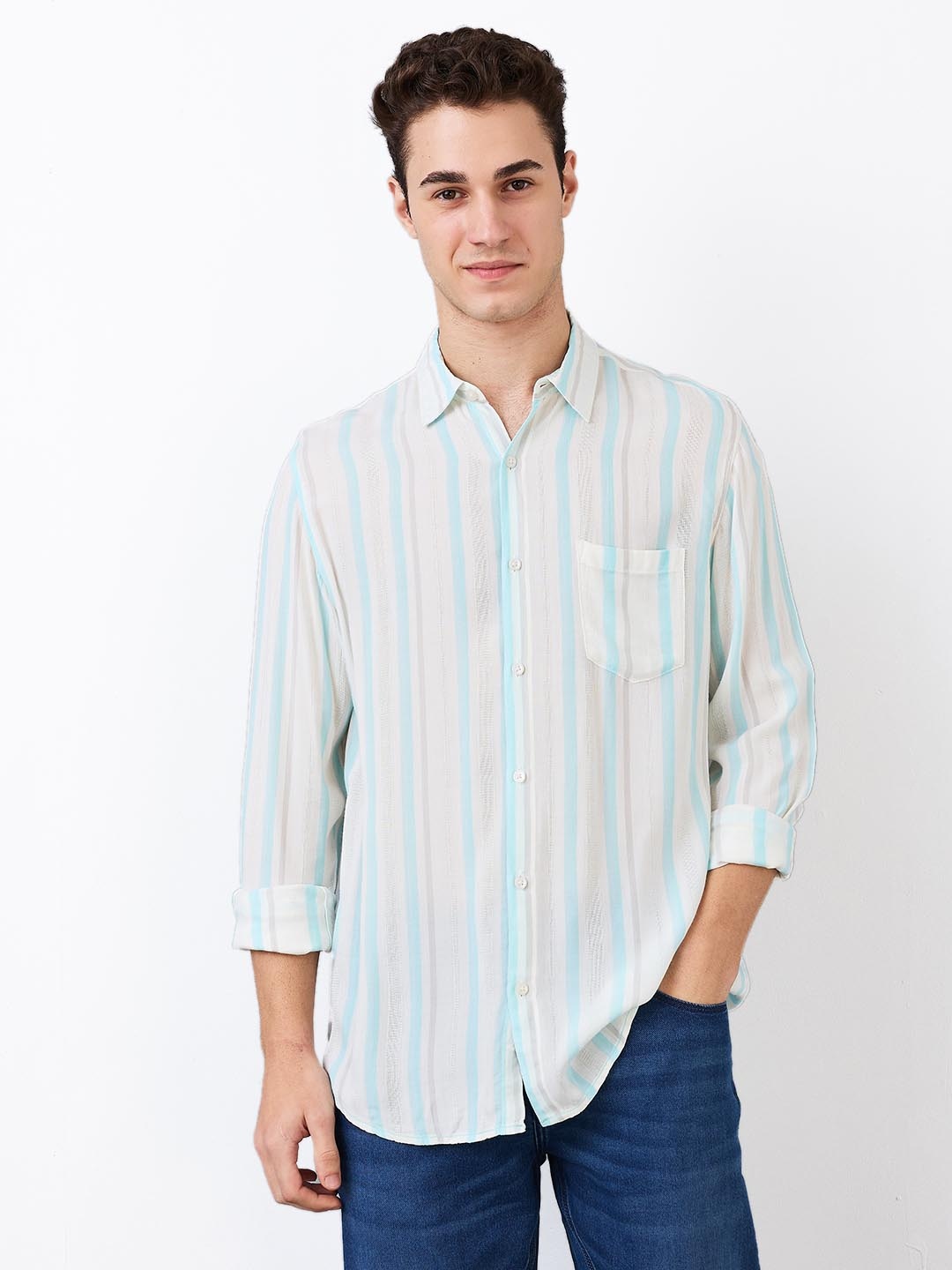 

SPYKAR Men Slim Fit Spread Collar Vertical Striped Casual Shirt, Beige