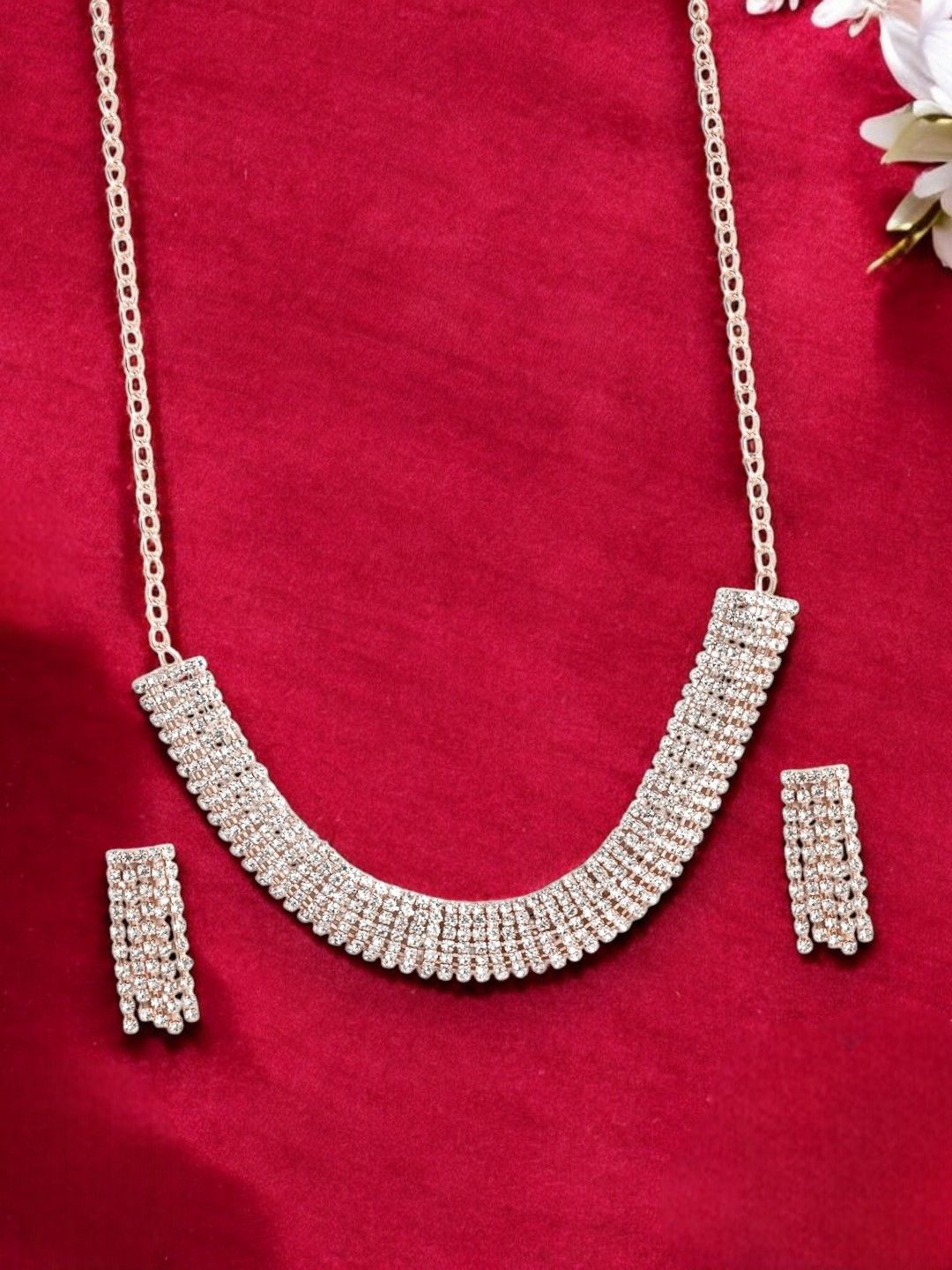 

DressBerry Rose Gold Plated Rhinestone Studded Jewellery Set