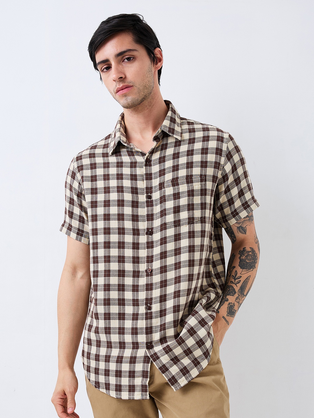 

SPYKAR Men Spread Collar Checked Cotton Casual Shirt, Brown