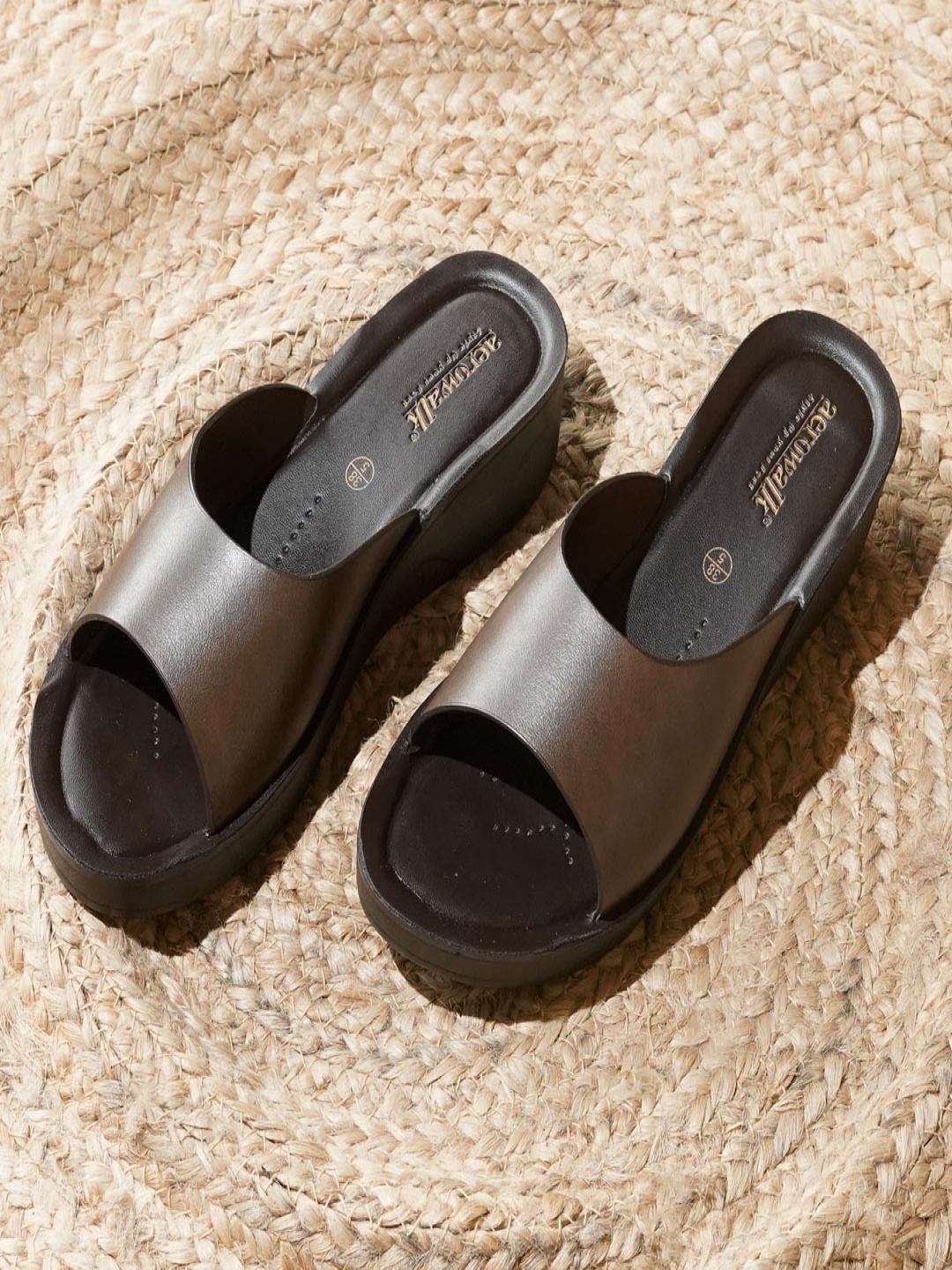 

Aerowalk Women PU Platform Sandals, Brown