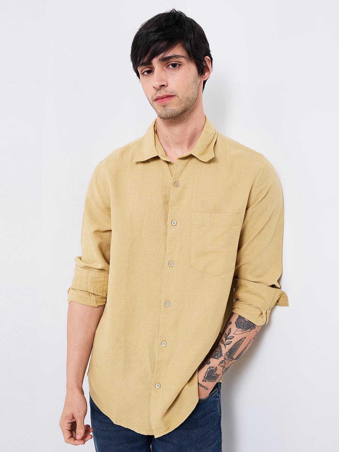 

SPYKAR Men Relaxed Fit Spread Collar Solid Cotton Casual Shirt, Khaki