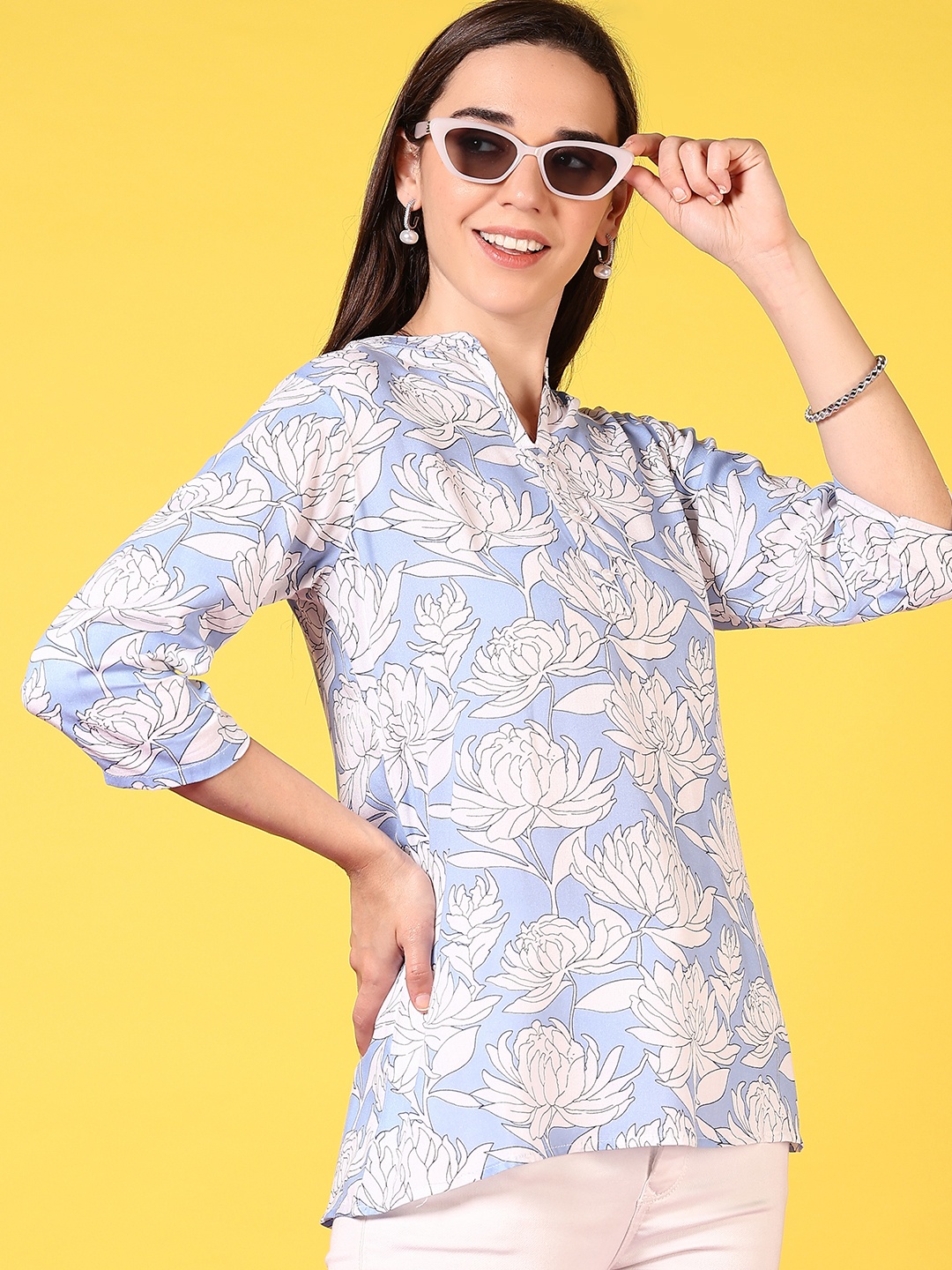 

V-Mart Print Mandarin Collar Top, Blue