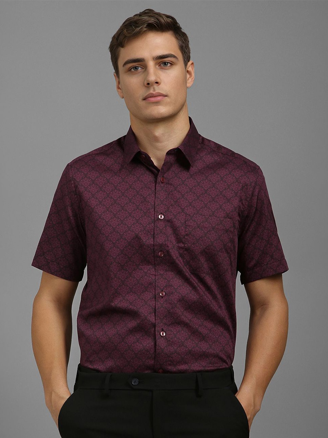 

Louis Philippe Men Classic Fit Spread Collar Floral Printed Cotton Formal Shirt, Maroon