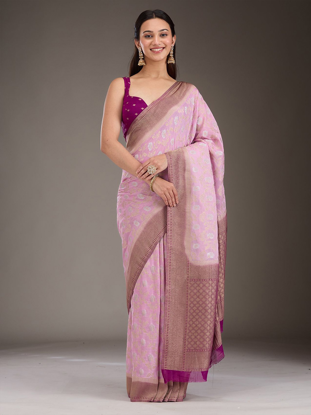 

Koskii Lavender Zariwork Georgette Saree, Purple