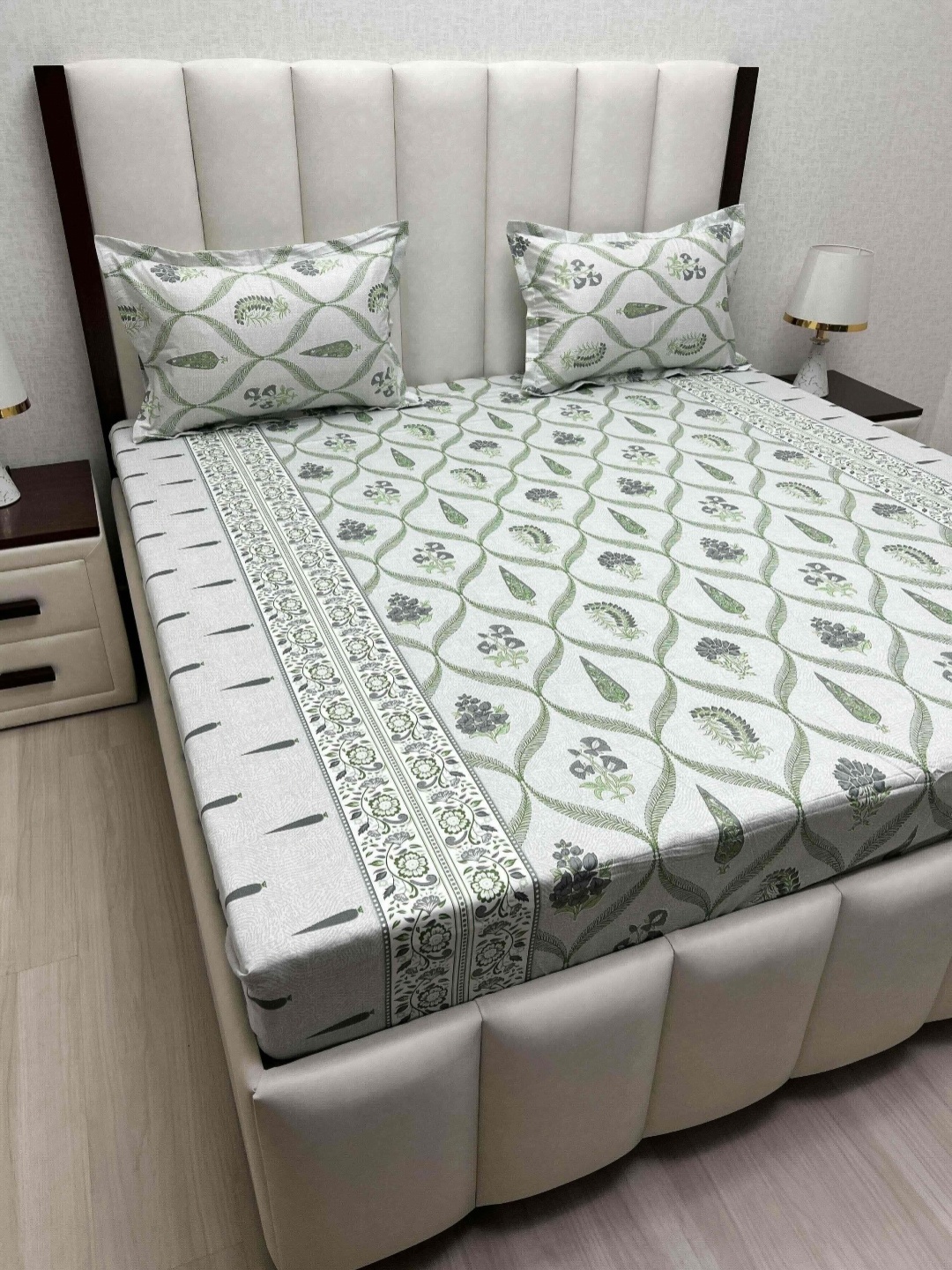 

Pure Decor Green & Grey Floral Queen Bedsheet Set-2.28 m x 2.54 m