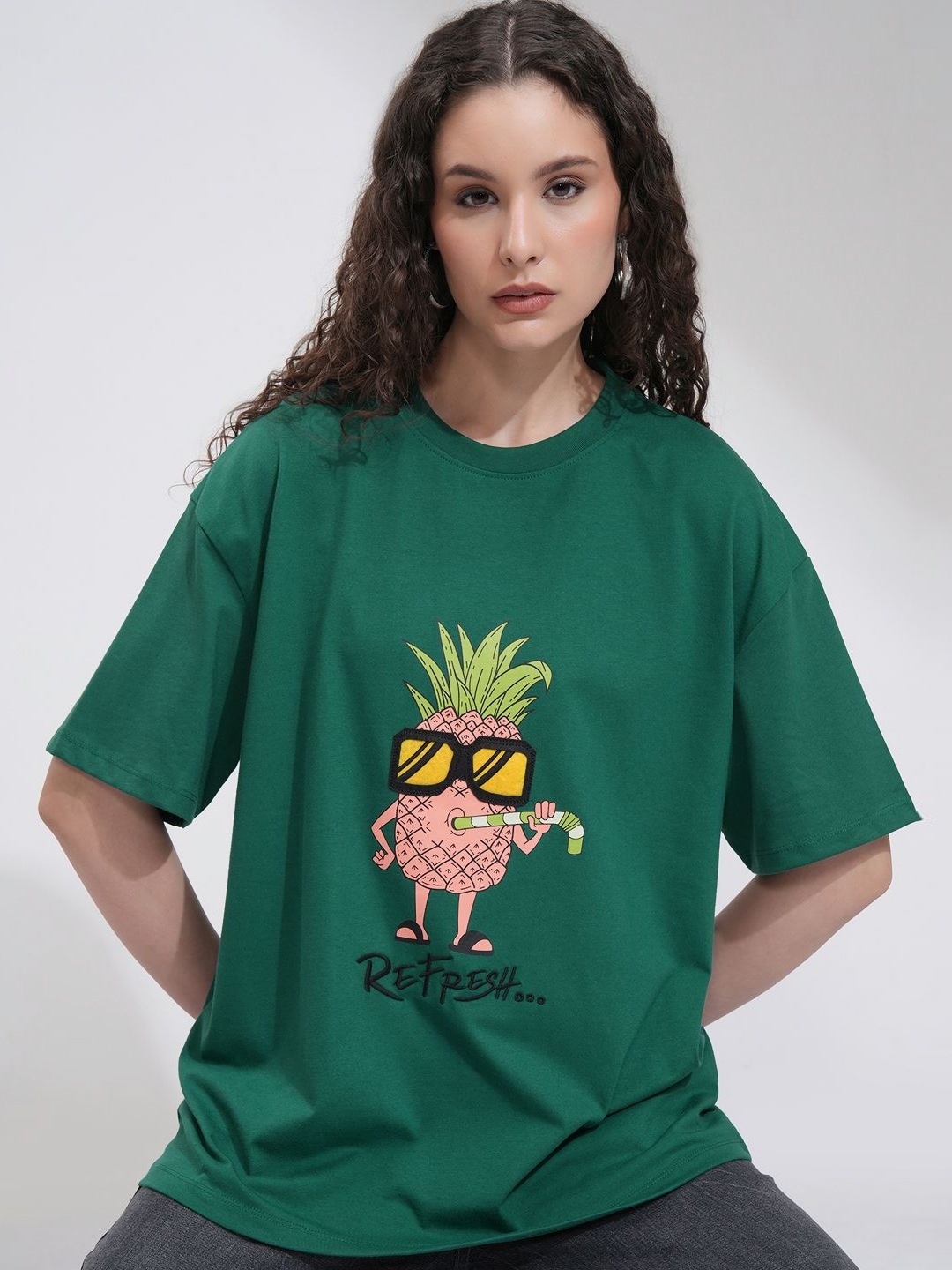 

Street By Tokyo Talkies Women Solid Oversize Fit Chest & Back Print T-Shirt, Green