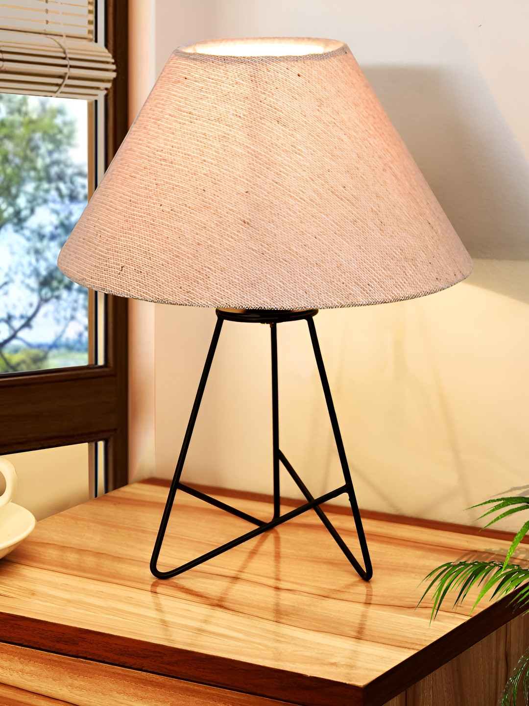 

Homesake Grey Metal Industrial Frusturical Shaped Table Lamp