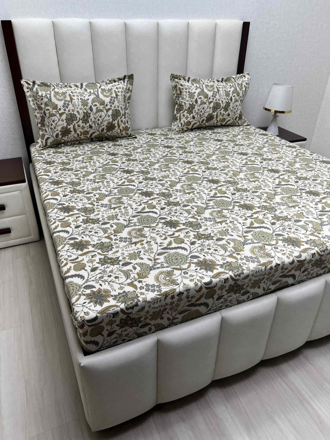 

Pure Decor White & Brown Ethnic Motifs Queen Bedsheet with 2 Pillow Covers